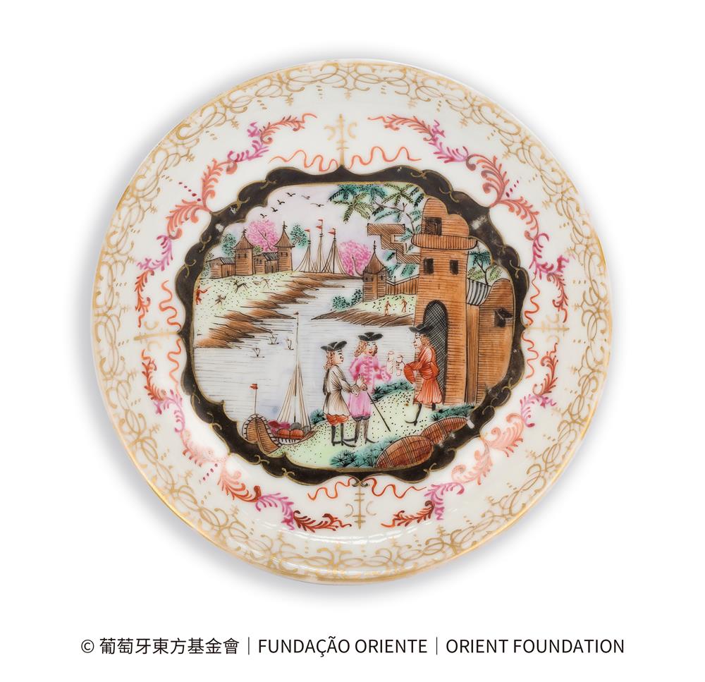 <p><span style="color: rgb(8, 8, 9); font-family: "Segoe UI Historic", "Segoe UI", Helvetica, Arial, sans-serif; font-size: 15px;">展品編號︰113</span><br class="html-br" style="color: rgb(8, 8, 9); font-family: "Segoe UI Historic", "Segoe UI", Helvetica, Arial, sans-serif; font-size: 15px;" />
<br class="html-br" style="color: rgb(8, 8, 9); font-family: "Segoe UI Historic", "Segoe UI", Helvetica, Arial, sans-serif; font-size: 15px;" />
<span style="color: rgb(8, 8, 9); font-family: "Segoe UI Historic", "Segoe UI", Helvetica, Arial, sans-serif; font-size: 15px;">粉彩描金西洋人物紋盤</span><br class="html-br" style="color: rgb(8, 8, 9); font-family: "Segoe UI Historic", "Segoe UI", Helvetica, Arial, sans-serif; font-size: 15px;" />
<span style="color: rgb(8, 8, 9); font-family: "Segoe UI Historic", "Segoe UI", Helvetica, Arial, sans-serif; font-size: 15px;">清乾隆,約1740年</span><br class="html-br" style="color: rgb(8, 8, 9); font-family: "Segoe UI Historic", "Segoe UI", Helvetica, Arial, sans-serif; font-size: 15px;" />
<span style="color: rgb(8, 8, 9); font-family: "Segoe UI Historic", "Segoe UI", Helvetica, Arial, sans-serif; font-size: 15px;">葡萄牙東方博物館</span></p>