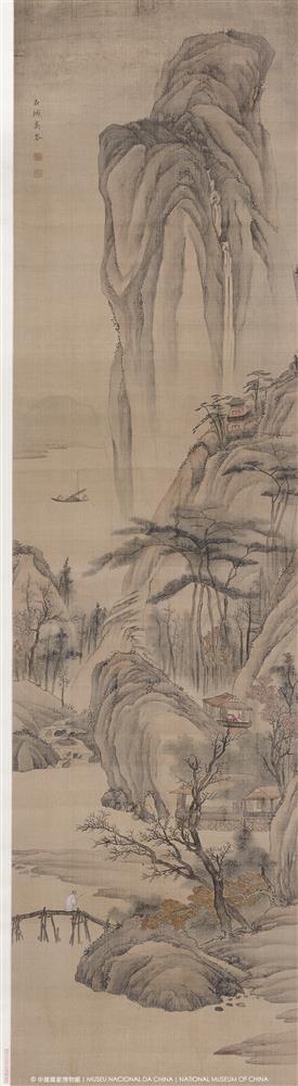 <p><strong>高岑《秋林書屋圖》|我也想去那裡讀書</strong></p>
<p>研麗工整,設色淡雅的細筆之作。赭石渲染營造出深秋,留白表現出煙波浩渺,松林層疊,書屋隱現,一人策杖行於棧橋,細節富可讀性。既有宋初山水的雄渾骨架,又融入文人的溫潤情懷,讓人忍不住產生“我也想去那裡讀書”的代入感。</p>
<p>_______________</p>
<p>秋林書屋圖</p>
<p>高岑</p>
<p>清(1644—1911)</p>
<p>絹本設色立軸</p>
<p>縱186釐米 橫49.2釐米<br />
</p>