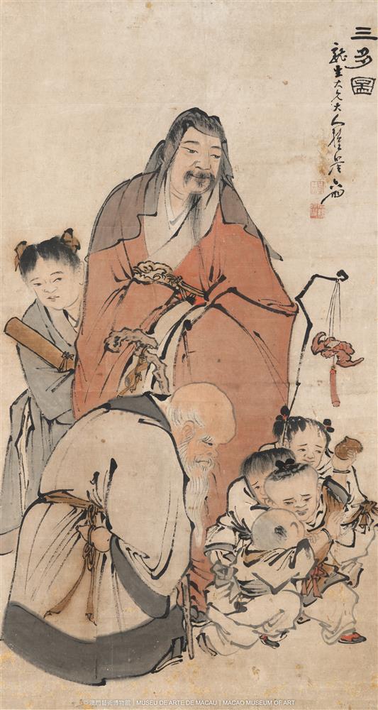<p>蘇六朋</p>

<p>三多圖<br />
設色紙本立軸<br />
113.5 &times; 60 cm</p>

<p>澳門藝術博物館藏</p>

<p>款識：<br />
三多圖。<br />
龍生大兄大人雅鑒。六朋。<br />
怎叔（朱文方印）<br />
石樓吟叟（白文方印）</p>
